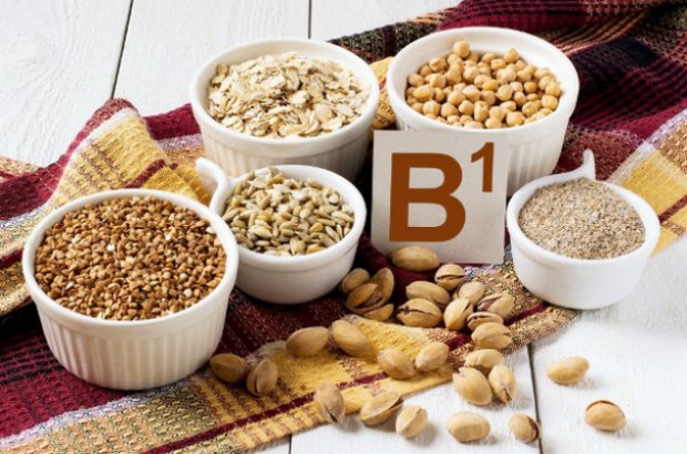 Тіамін (вітамін B1) міститься в багатьох популярних продуктах.