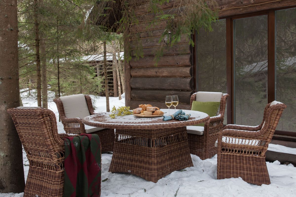 Садові меблі