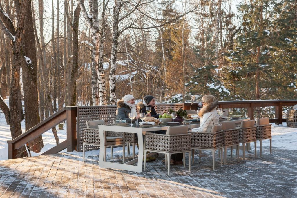 Садові меблі