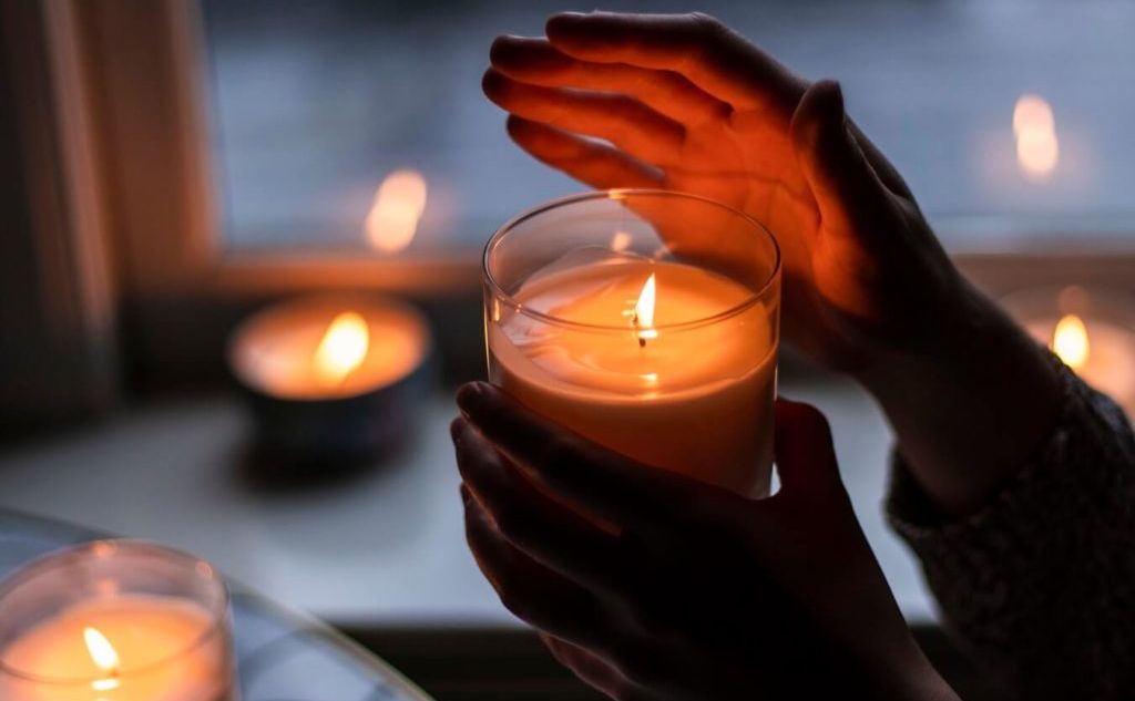 Коли немає світла - є світло в тобі