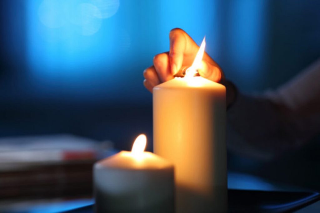 Коли немає світла - є світло в тобі