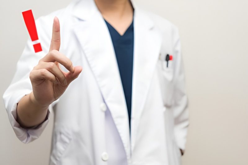 Огляд у проктолога