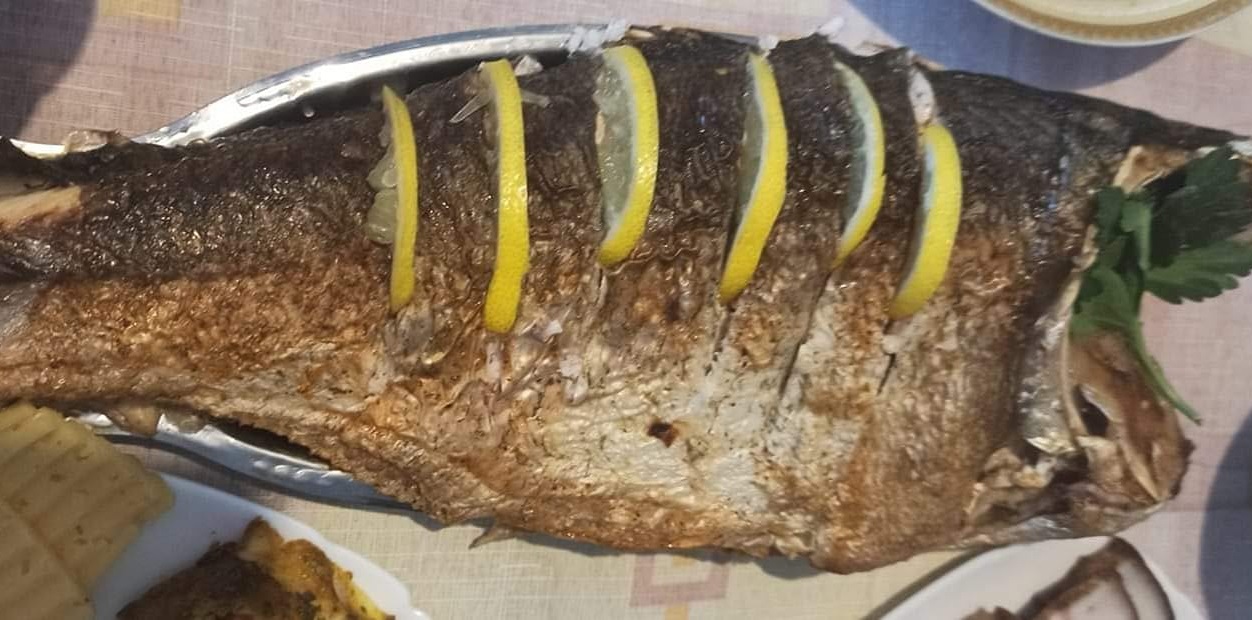 риба печена