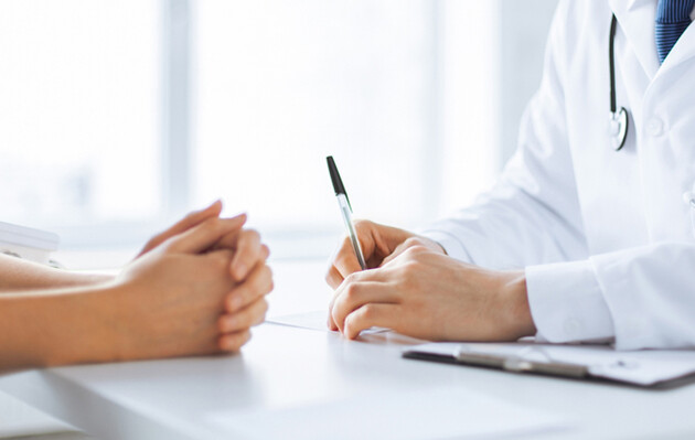 Назапитання відповідає лікар