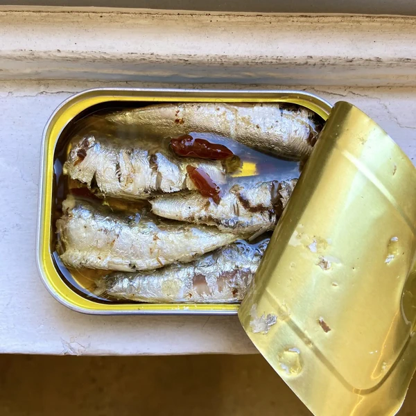 Кальцій у рибній консерві