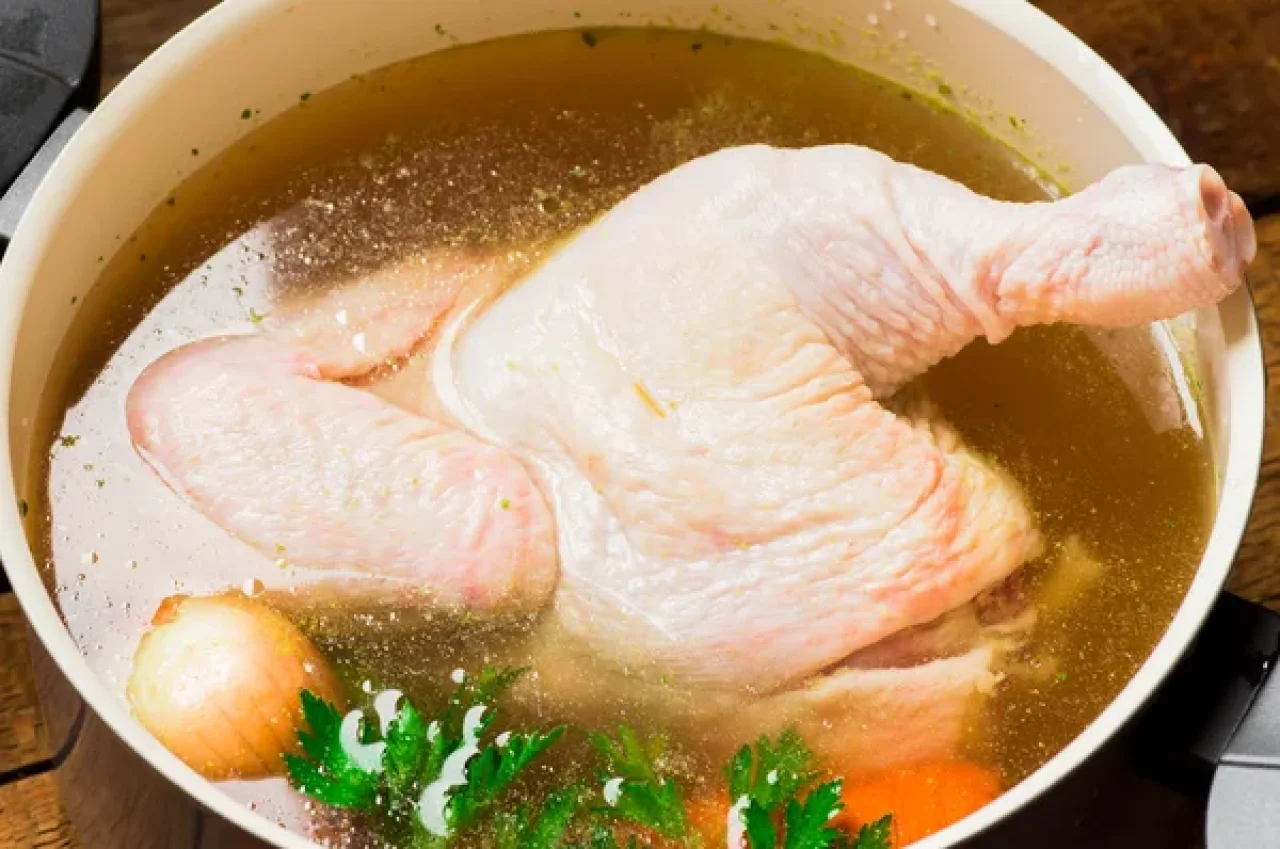 курка для бульйону